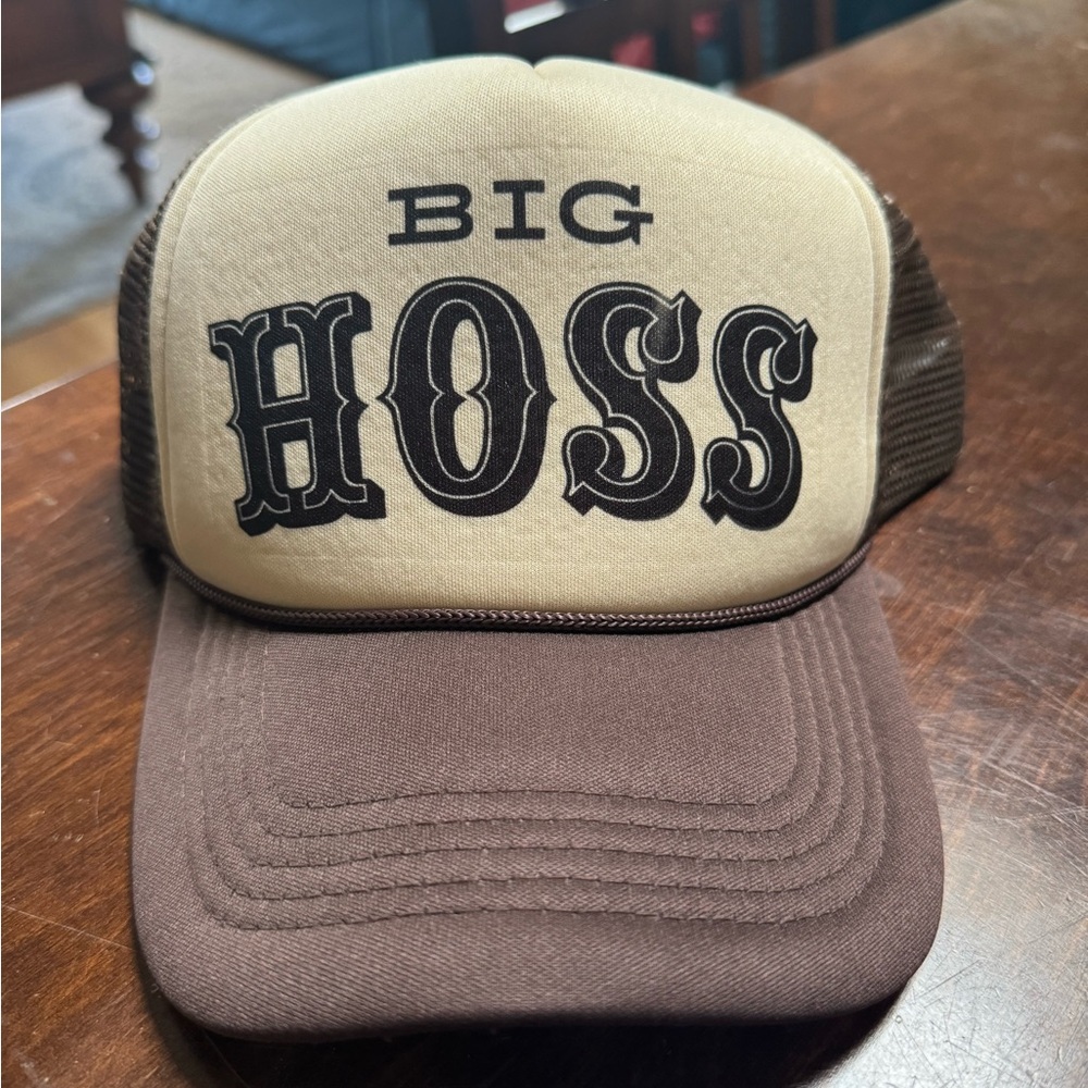 TRASH FLOWERS TRUCKER HAT